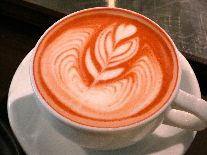 MUEN COFFEE ムエンコーヒー　ビーツラテ