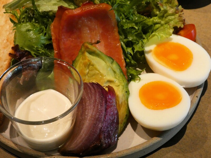 ブル―ボトルコーヒー福岡天神店　ブランチプレート　コンプレ　野菜寄り