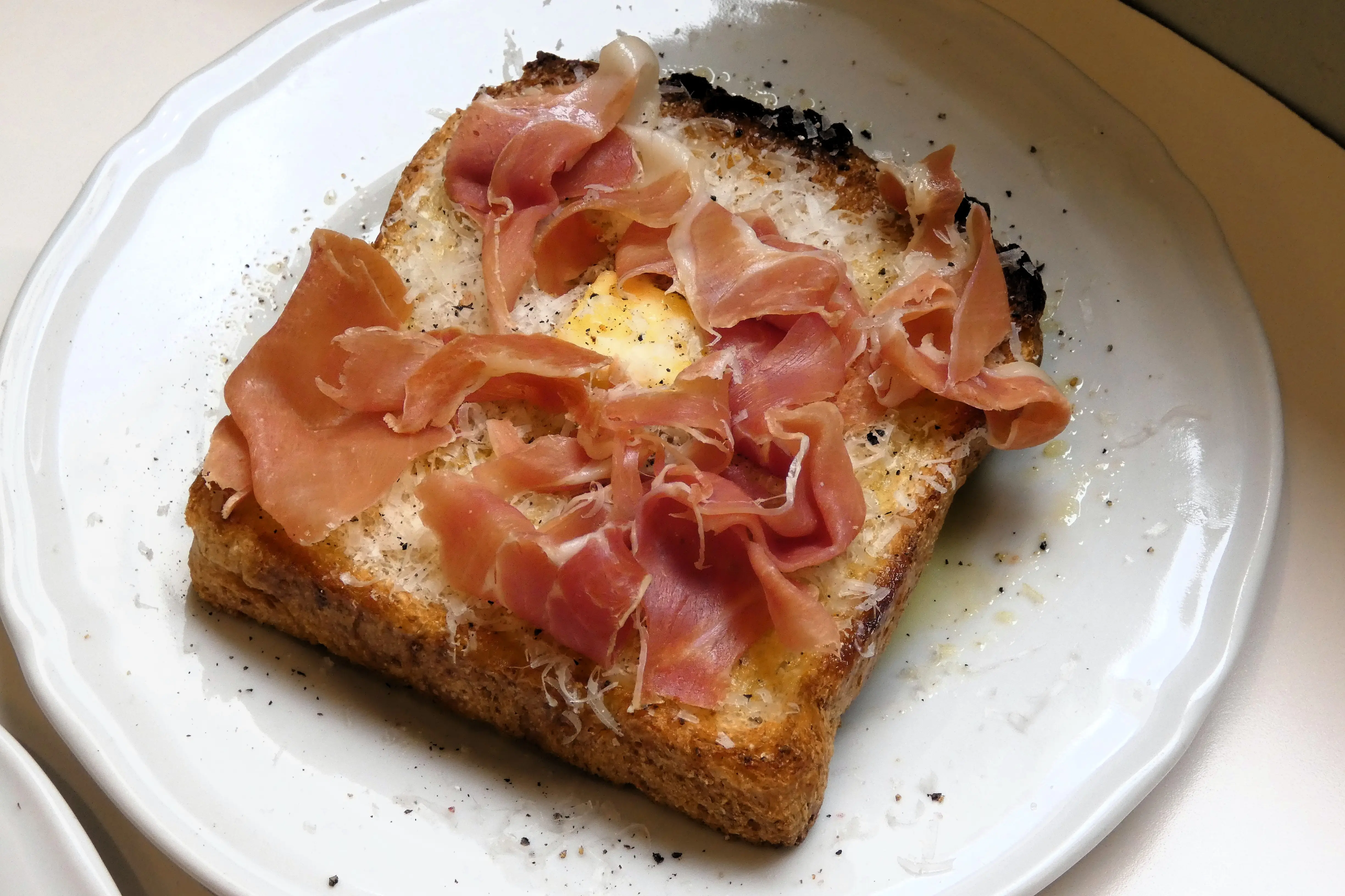 HOC 生ハムトースト